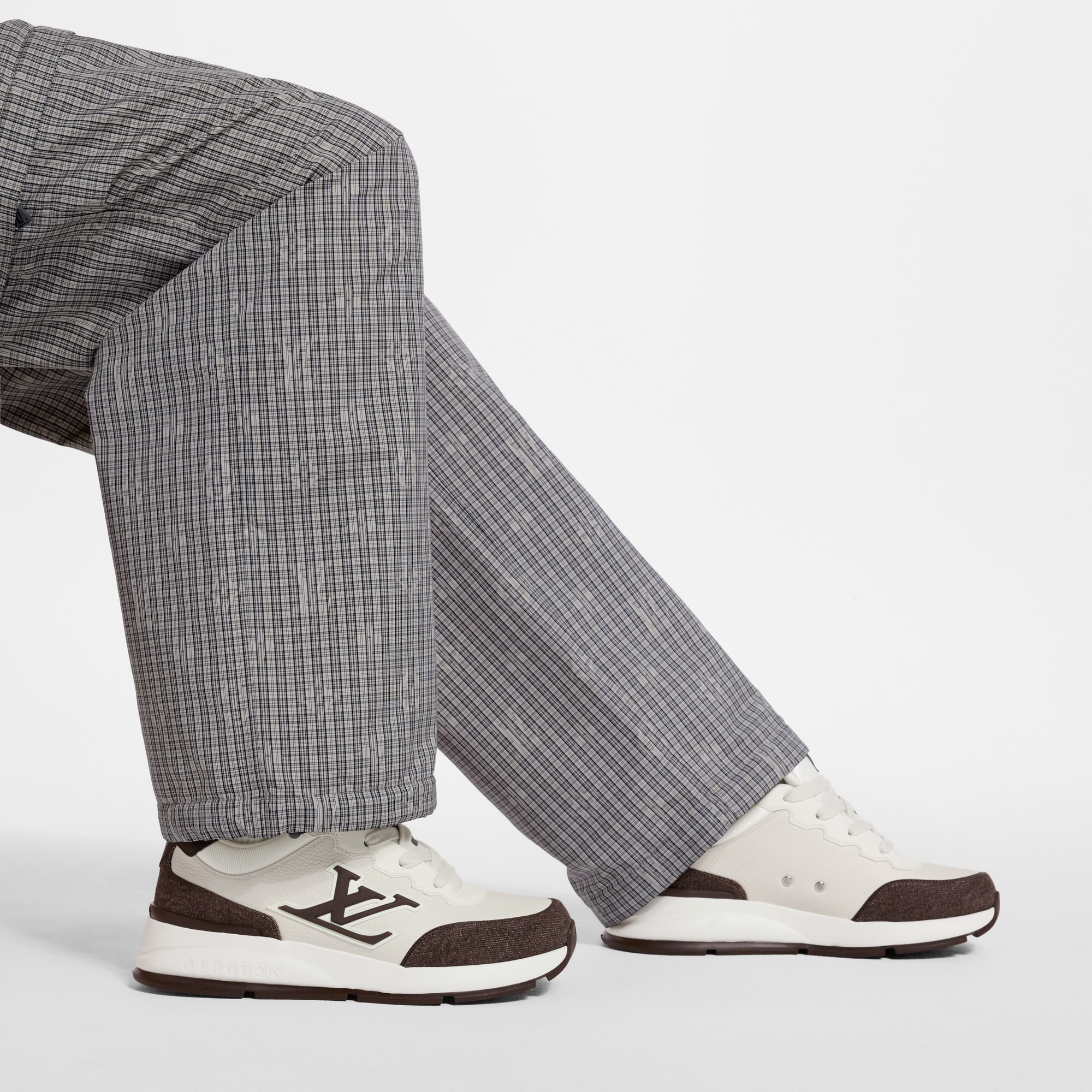 LV クラシック スニーカー ｜ルイ・ヴィトン 公式サイト - 1AKQCI
